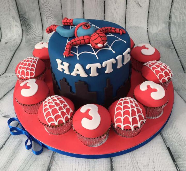 Spiderman Cake and Cupcakes