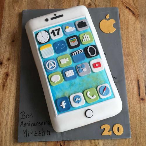 iPhone Birthday Cake